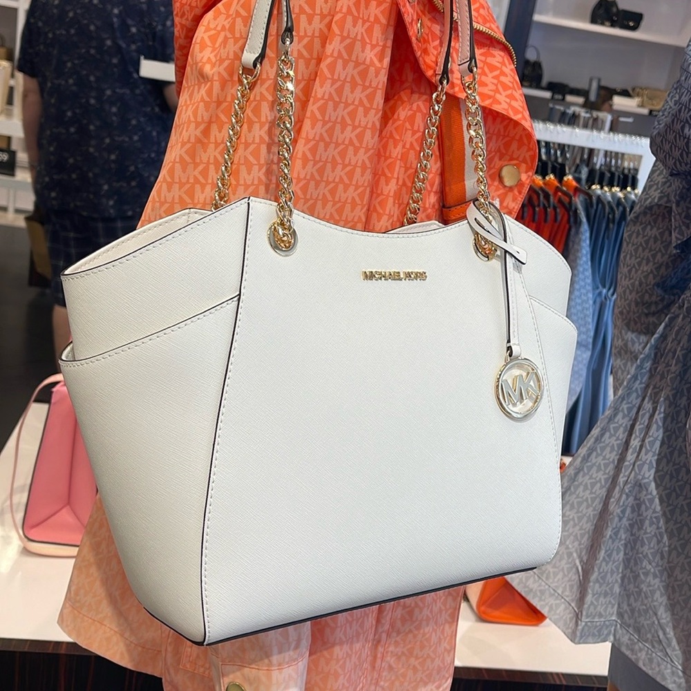 Michael Kors Jet Set Lg Saffiano Leather Chain Shoulder Tote Bag MK
Optic White - Picture 9 of 16